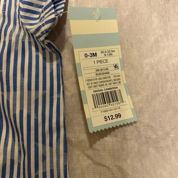 Cat & Jack striped romper, one piece 0 to 3 months - Picture 5 of 6